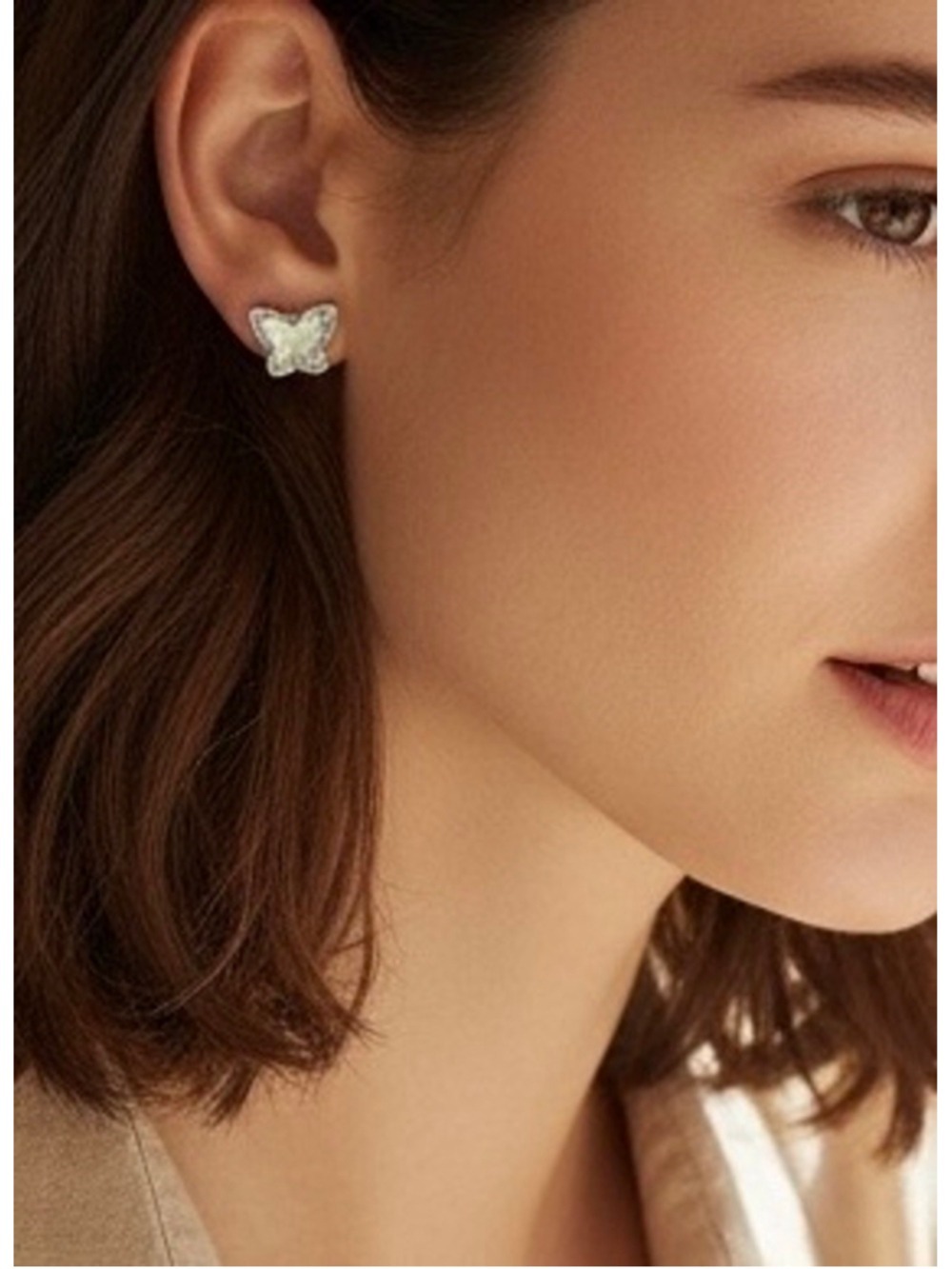 Kendra Scott Lillia Butterfly Stud Earrings with Dust bag